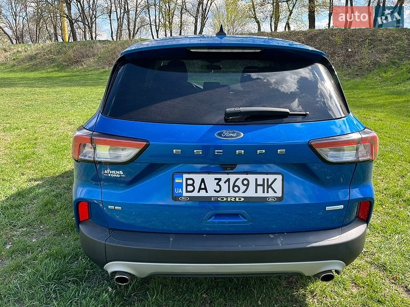 Внедорожник / Кроссовер Ford Escape 2020 в Саврани
