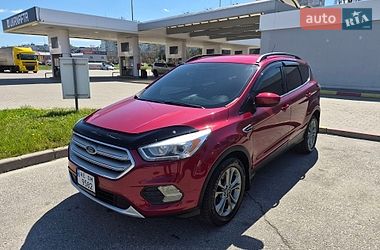 Позашляховик / Кросовер Ford Escape 2018 в Харкові