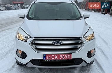 Внедорожник / Кроссовер Ford Escape 2019 в Полтаве