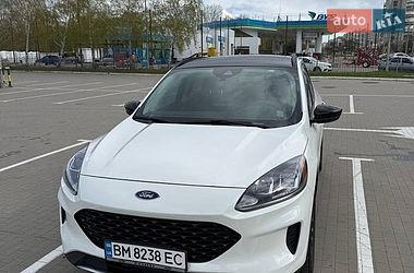 Внедорожник / Кроссовер Ford Escape 2020 в Сумах