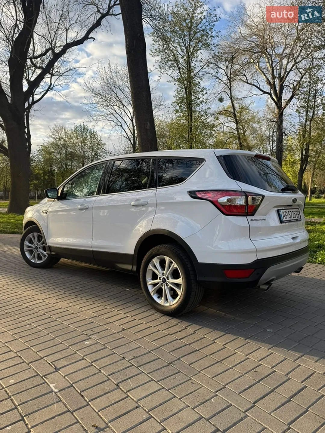 2016 Ford Escape - мініатюра 4