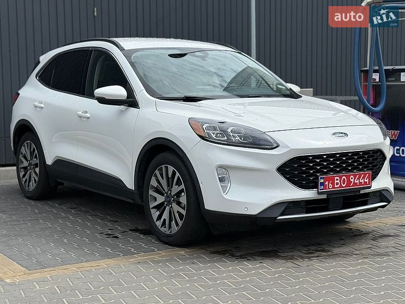 Позашляховик / Кросовер Ford Escape 2020 в Києві