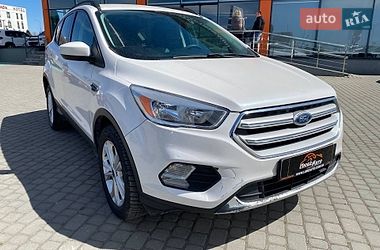 Позашляховик / Кросовер Ford Escape 2018 в Львові