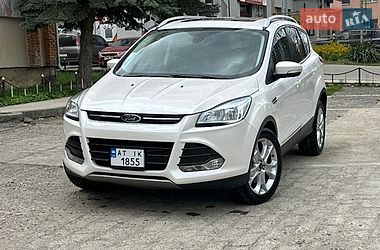 Внедорожник / Кроссовер Ford Escape 2015 в Ивано-Франковске