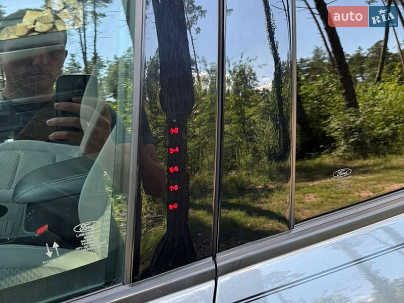 Внедорожник / Кроссовер Ford Escape 2021 в Киеве