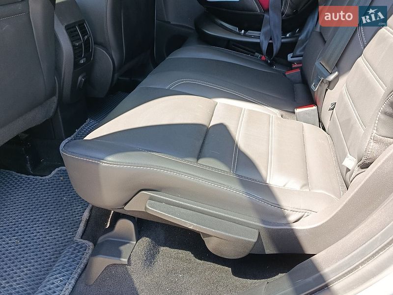 Позашляховик / Кросовер Ford Escape 2019 в Городенці