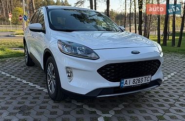 Внедорожник / Кроссовер Ford Escape 2022 в Дмитровке