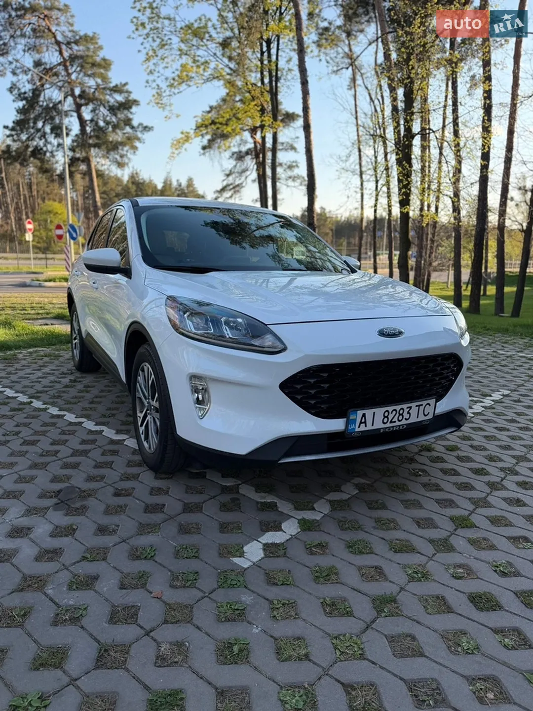 2022 Ford Escape - фото 1