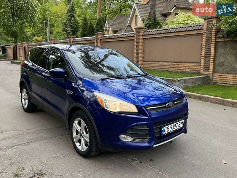 Внедорожник / Кроссовер Ford Escape 2014 в Чернигове