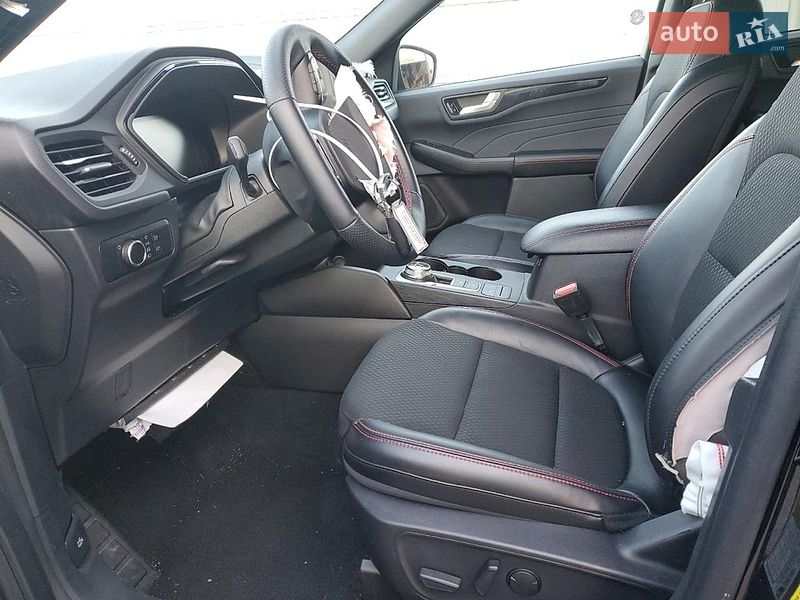 Позашляховик / Кросовер Ford Escape 2025 в Львові