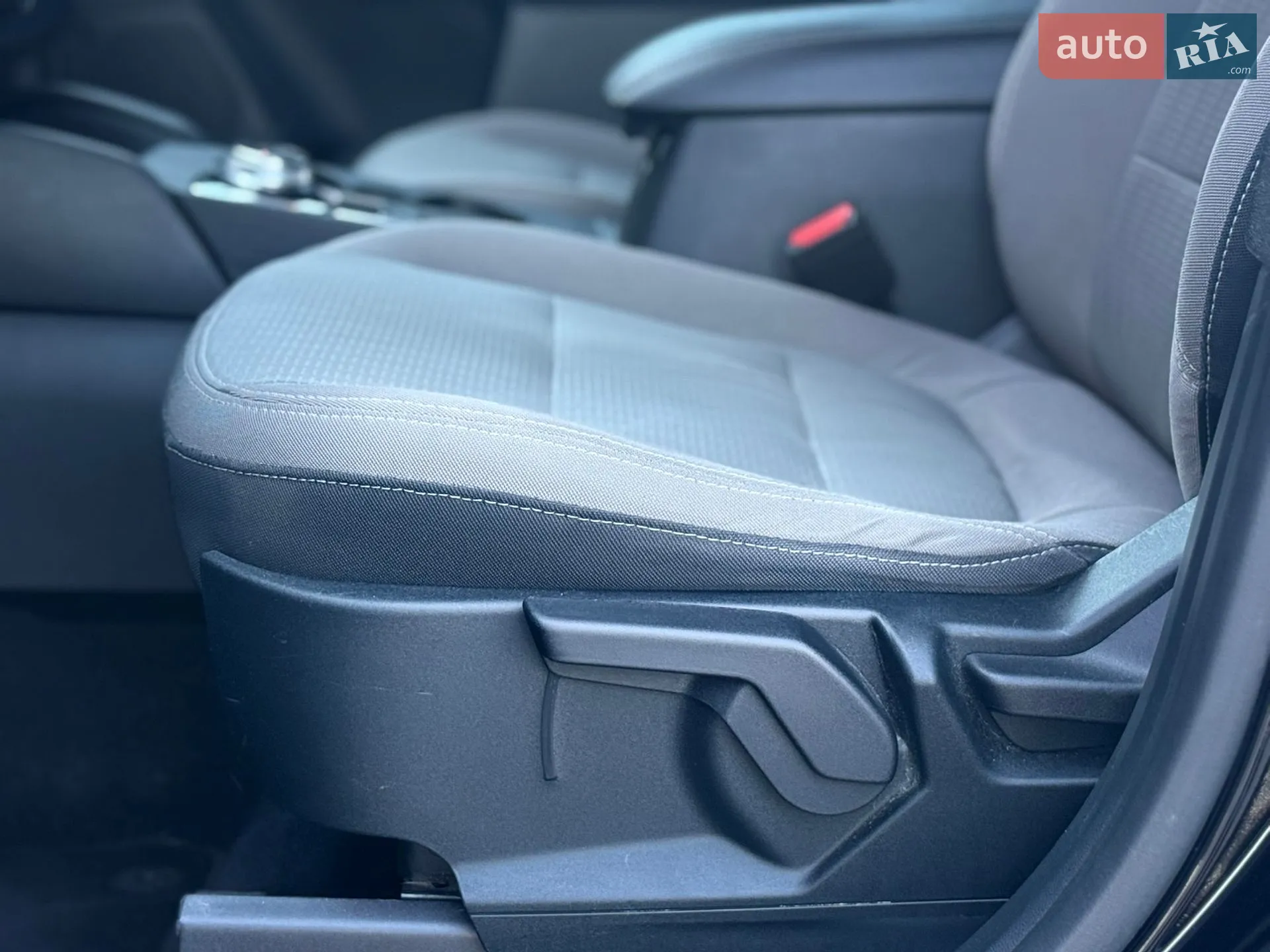 2019 Ford Escape - мініатюра 19