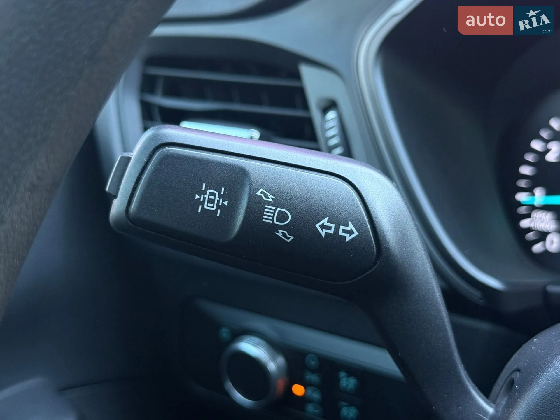 2019 Ford Escape - мініатюра 48