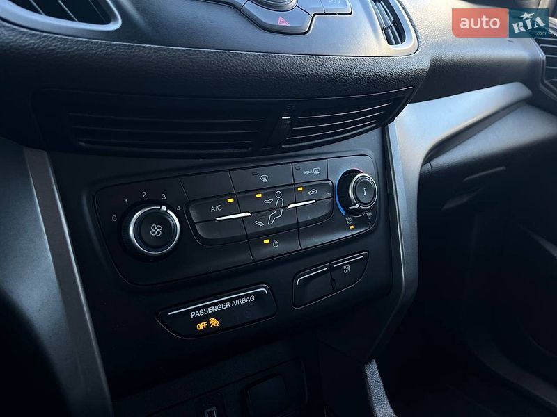 Позашляховик / Кросовер Ford Escape 2019 в Києві