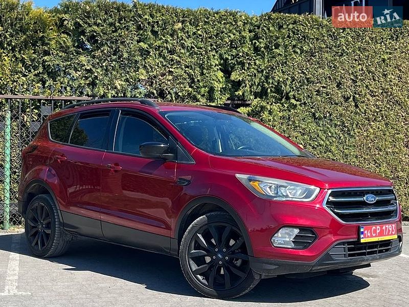 Внедорожник / Кроссовер Ford Escape 2019 в Львове