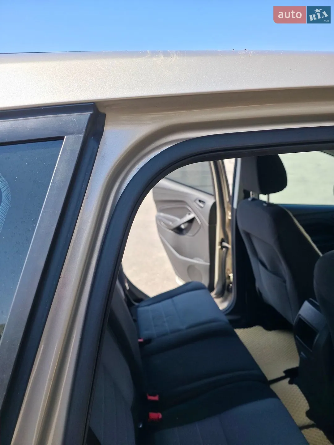 2016 Ford Escape - мініатюра 16