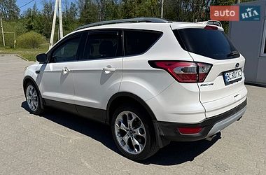 Внедорожник / Кроссовер Ford Escape 2016 в Львове