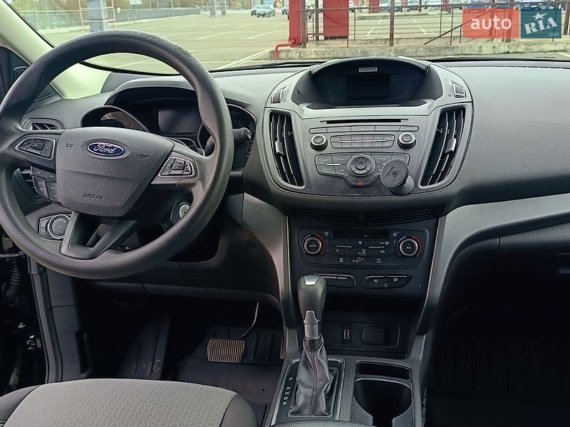 Позашляховик / Кросовер Ford Escape 2017 в Києві