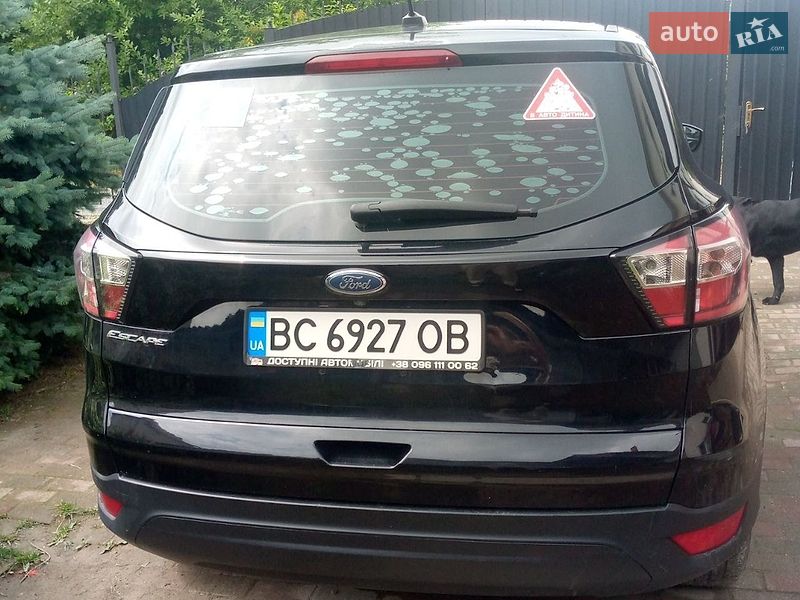 Внедорожник / Кроссовер Ford Escape 2017 в Львове