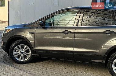 Внедорожник / Кроссовер Ford Escape 2017 в Дрогобыче