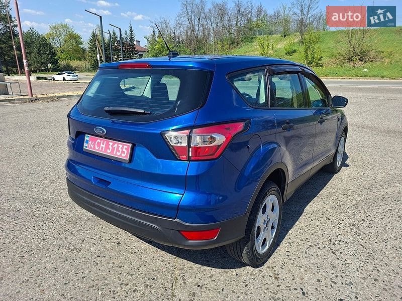 Позашляховик / Кросовер Ford Escape 2017 в Харкові