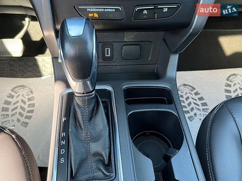 Внедорожник / Кроссовер Ford Escape 2018 в Львове