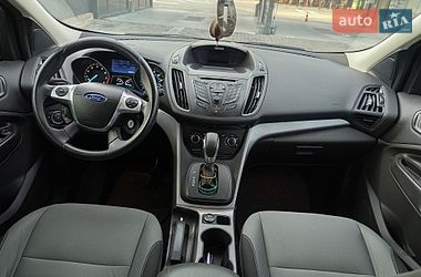 Внедорожник / Кроссовер Ford Escape 2014 в Звягеле
