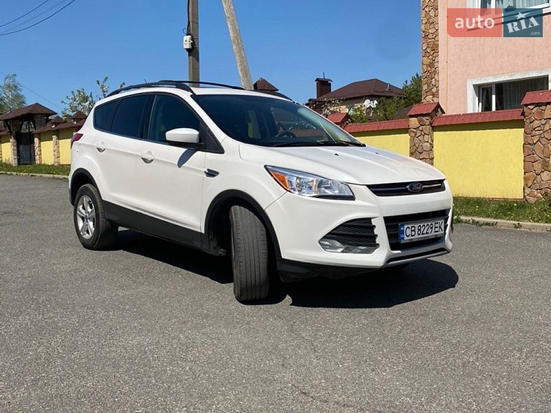 Внедорожник / Кроссовер Ford Escape 2012 в Чернигове