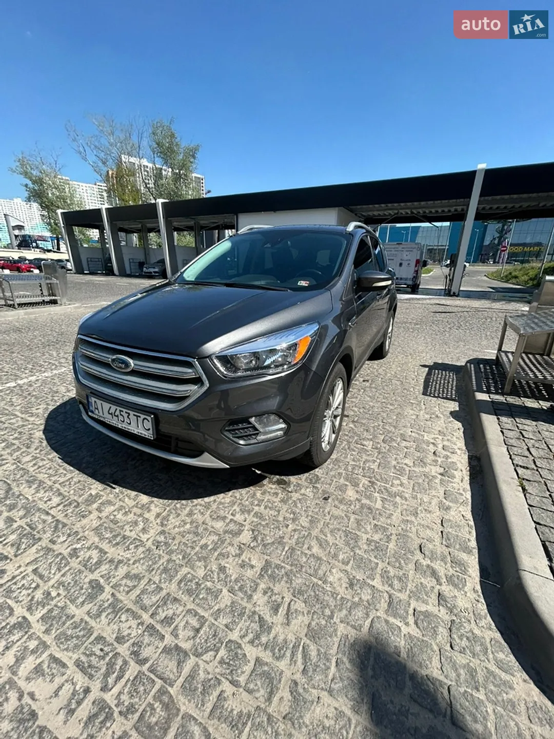 2017 Ford Escape - мініатюра 2