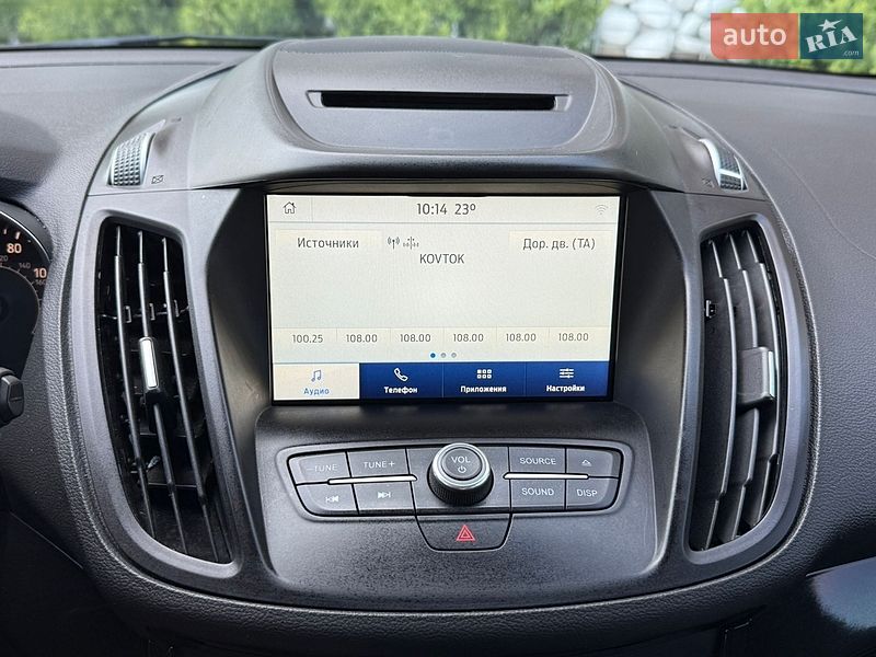 Внедорожник / Кроссовер Ford Escape 2018 в Стрые