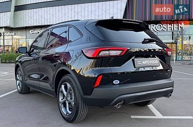 Внедорожник / Кроссовер Ford Escape 2025 в Киеве