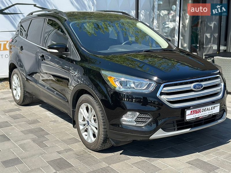 Позашляховик / Кросовер Ford Escape 2018 в Києві