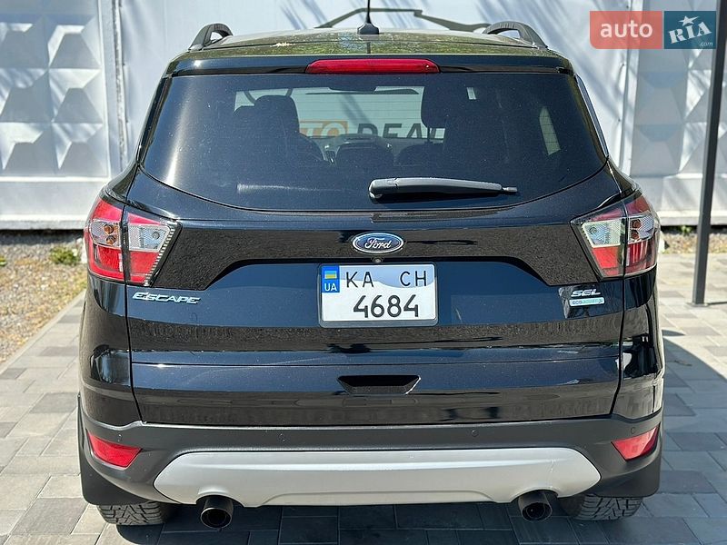 Позашляховик / Кросовер Ford Escape 2018 в Києві
