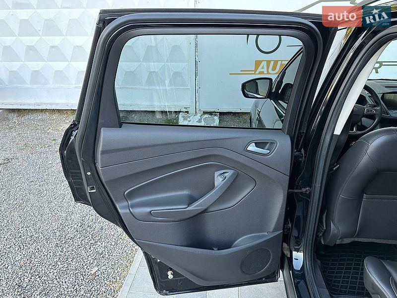 Позашляховик / Кросовер Ford Escape 2018 в Києві