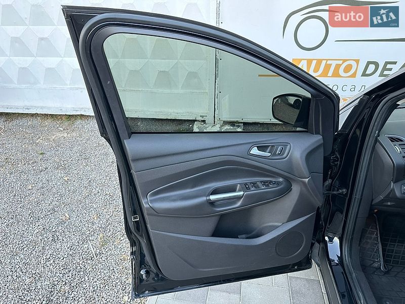 Позашляховик / Кросовер Ford Escape 2018 в Києві
