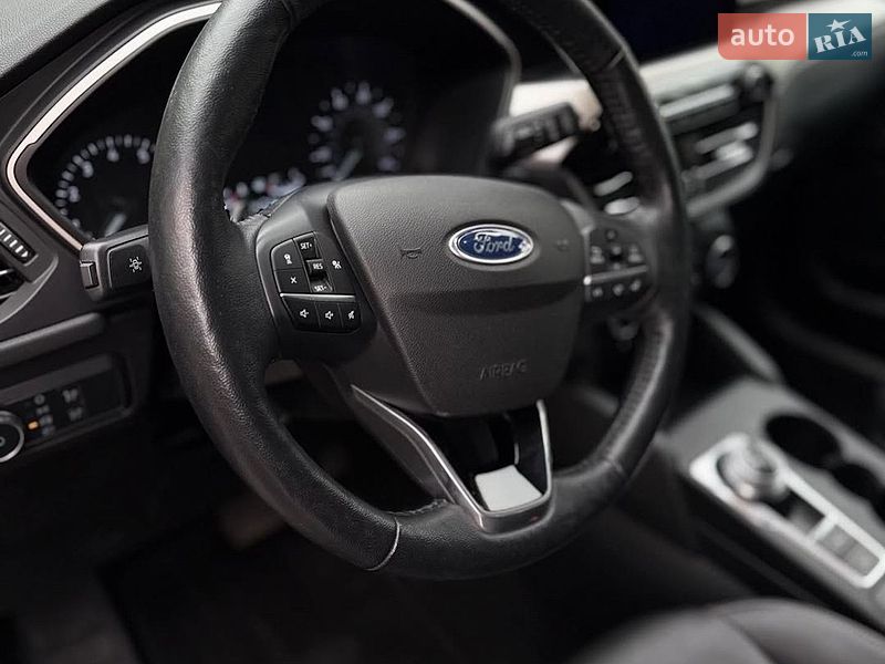 Внедорожник / Кроссовер Ford Escape 2020 в Львове