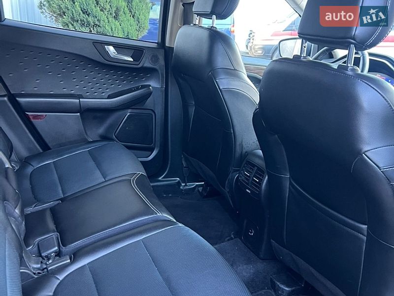 Внедорожник / Кроссовер Ford Escape 2020 в Одессе