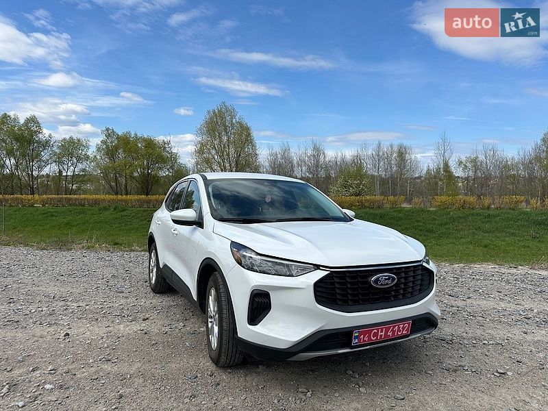 Позашляховик / Кросовер Ford Escape 2024 в Києві