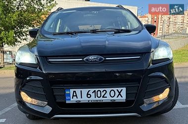 Позашляховик / Кросовер Ford Escape 2016 в Києві