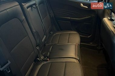 Внедорожник / Кроссовер Ford Escape 2023 в Гайвороне