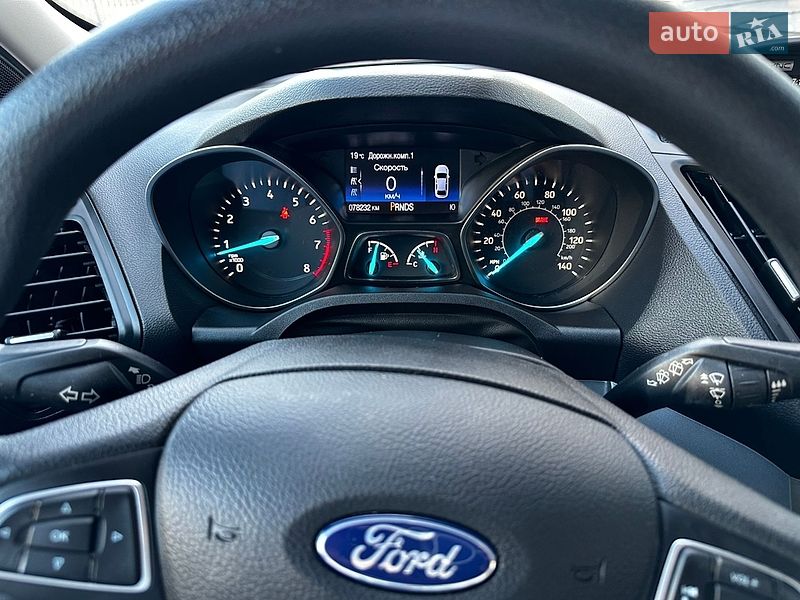 Позашляховик / Кросовер Ford Escape 2017 в Вінниці