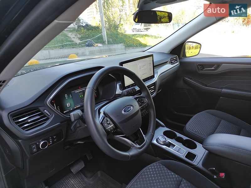 Позашляховик / Кросовер Ford Escape 2023 в Хмельницькому