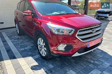 Внедорожник / Кроссовер Ford Escape 2017 в Каменке-Бугской