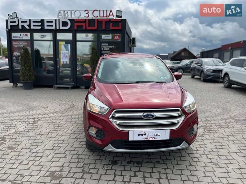 Позашляховик / Кросовер Ford Escape 2016 в Львові