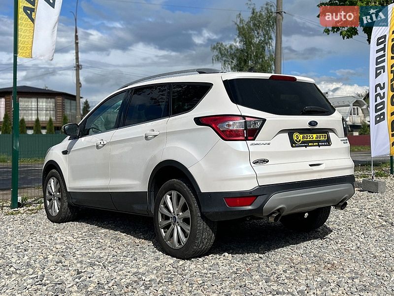 Внедорожник / Кроссовер Ford Escape 2018 в Коломые