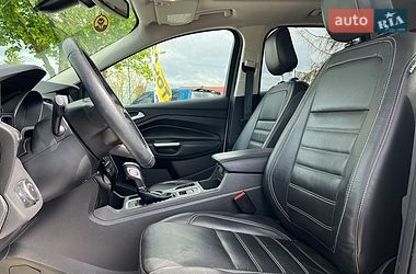 Внедорожник / Кроссовер Ford Escape 2018 в Коломые