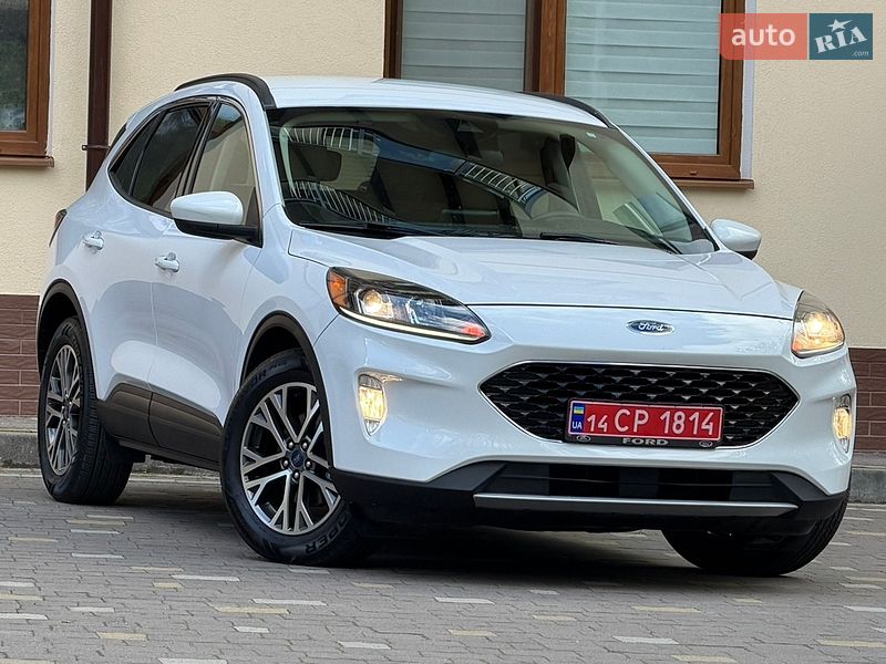 Позашляховик / Кросовер Ford Escape 2020 в Дрогобичі