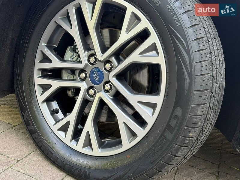 Позашляховик / Кросовер Ford Escape 2020 в Дрогобичі