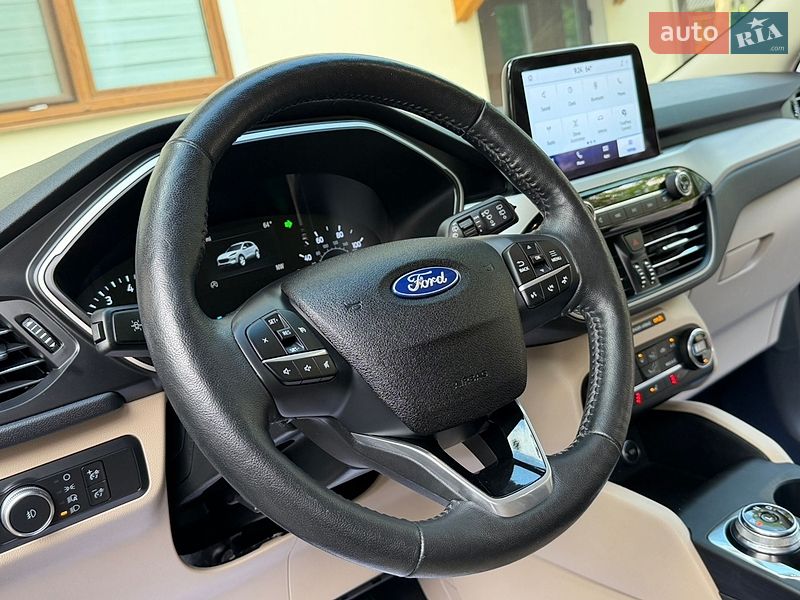 Позашляховик / Кросовер Ford Escape 2020 в Дрогобичі