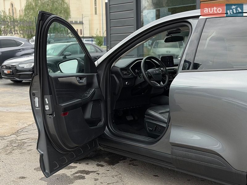 Внедорожник / Кроссовер Ford Escape 2022 в Шептицькому