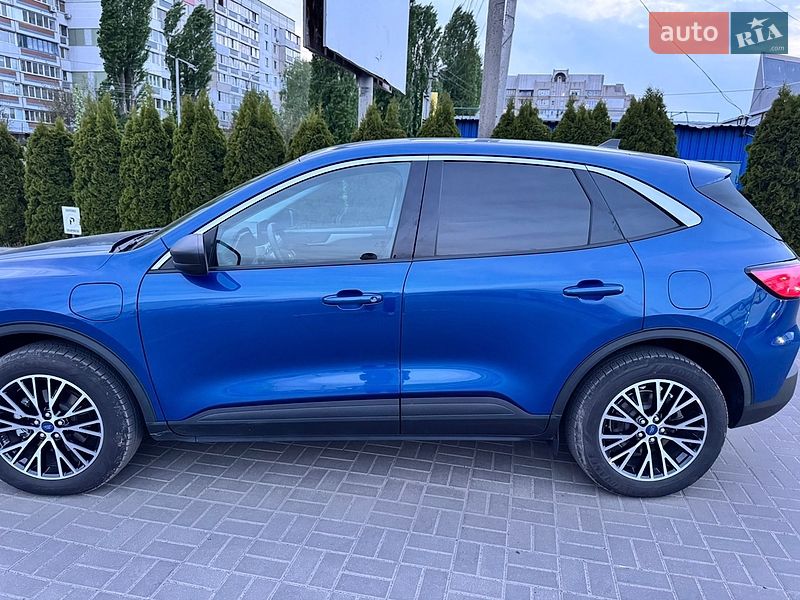 Внедорожник / Кроссовер Ford Escape 2022 в Черкассах